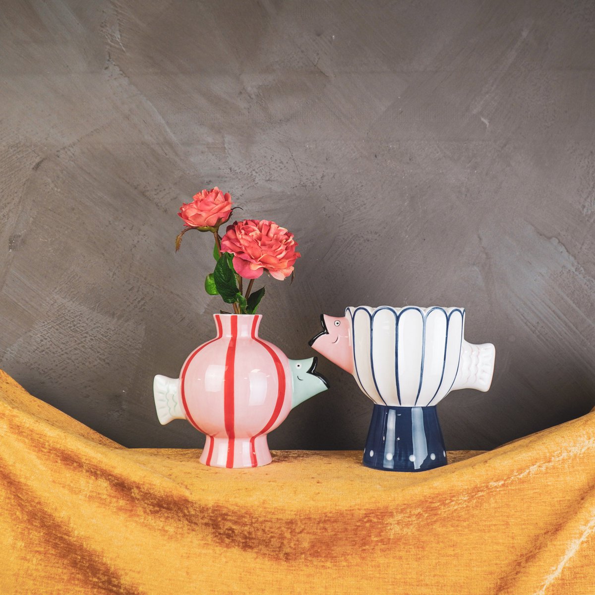 Vase „Fishy Wishes“ – pink. mint. rot. – frech wie Fischwasser. -21.5x13x17cm