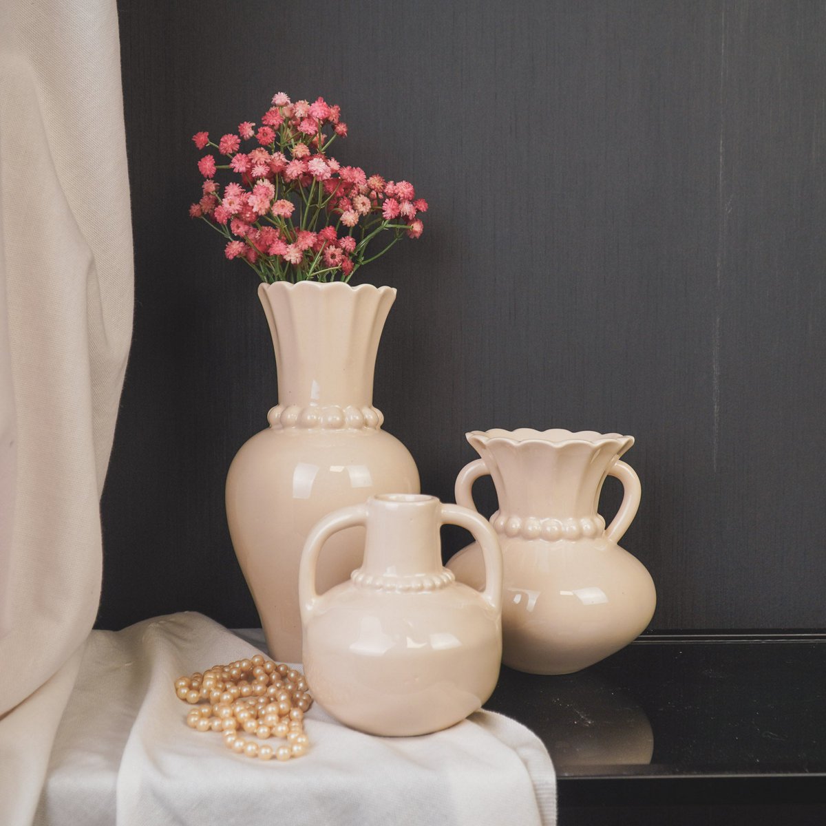 Vase „Perlenhals“ – Keramik – Sand – 12×12×24 cm