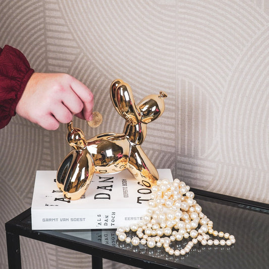 „Money Pooch“ – Der goldene Ballonhund fürs große Geld – Spardose aus Keramik – 17×7×17 cm