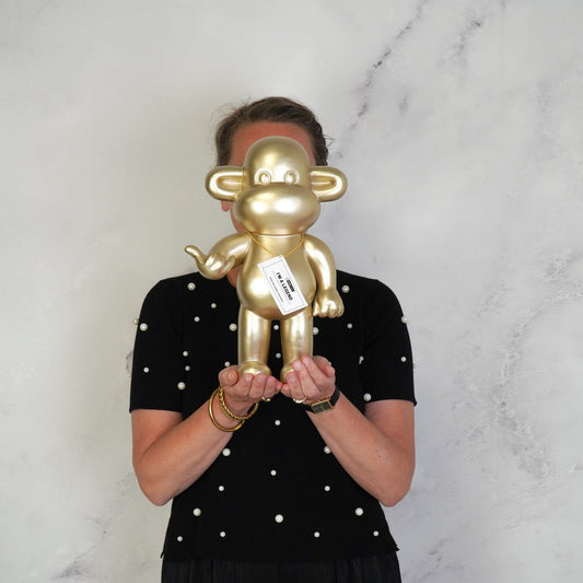 „The Legend“ – Affenfigur in Gold – Polyresin – 20,5×13,5×35 cm