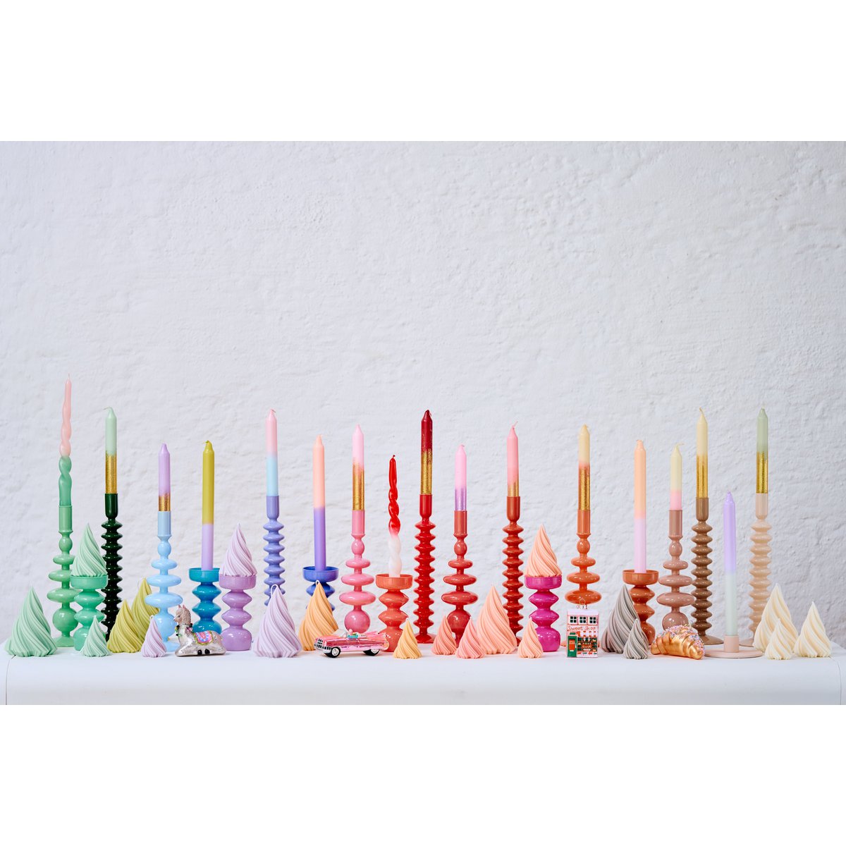 „Pastellknall“ – Babyblue die softe Art des Kerzenständers