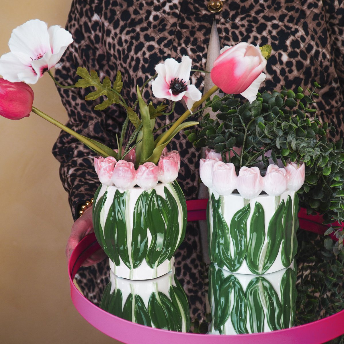 🌷„Tulpini“ Vase – Tulpenvase aus Dolomit – Rosa/Grün – 12,5x12,5x16 cm