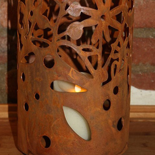 RITAS Hexenfeuer – Magisches Windlicht aus Edelrost  – Vintage Laterne aus Metall